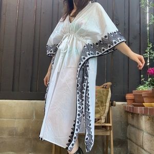 Leila Ligougnie The Daphne Embroidered Caftan OS